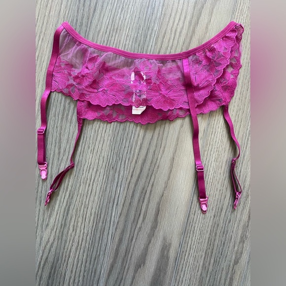 PrettyLittleThing Plus Violet Floral Embroidery Lace 3 Piece Lingerie Set - Picture 7 of 13